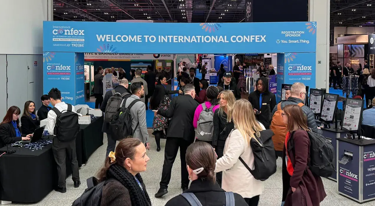 Registration and printPods at entrance to Confex